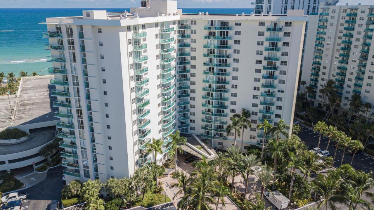 The Tides Apartments On The Beach Hollywood Bagian luar foto