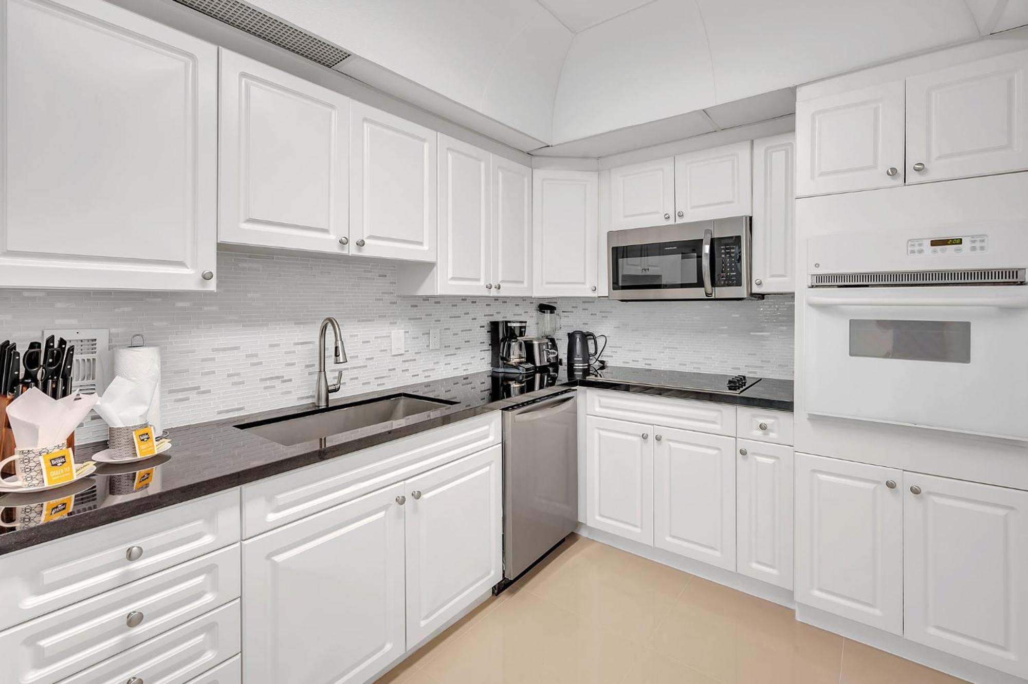 The Tides Apartments On The Beach Hollywood Bagian luar foto
