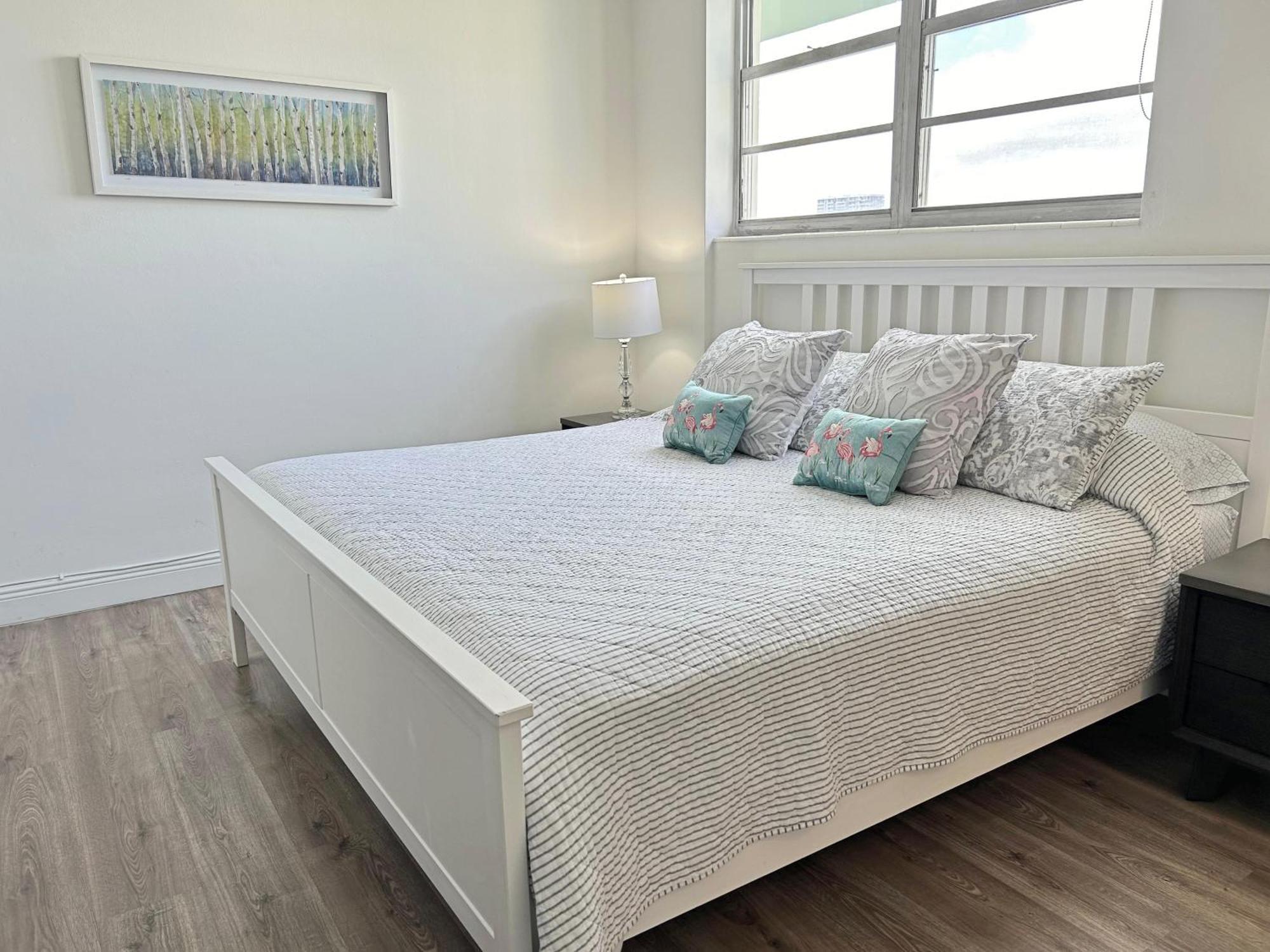 The Tides Apartments On The Beach Hollywood Bagian luar foto